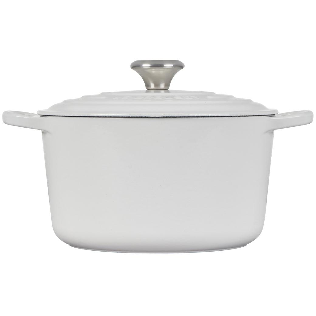 Le Creuset’s Signature Dutch Oven - Thumbnail 5
