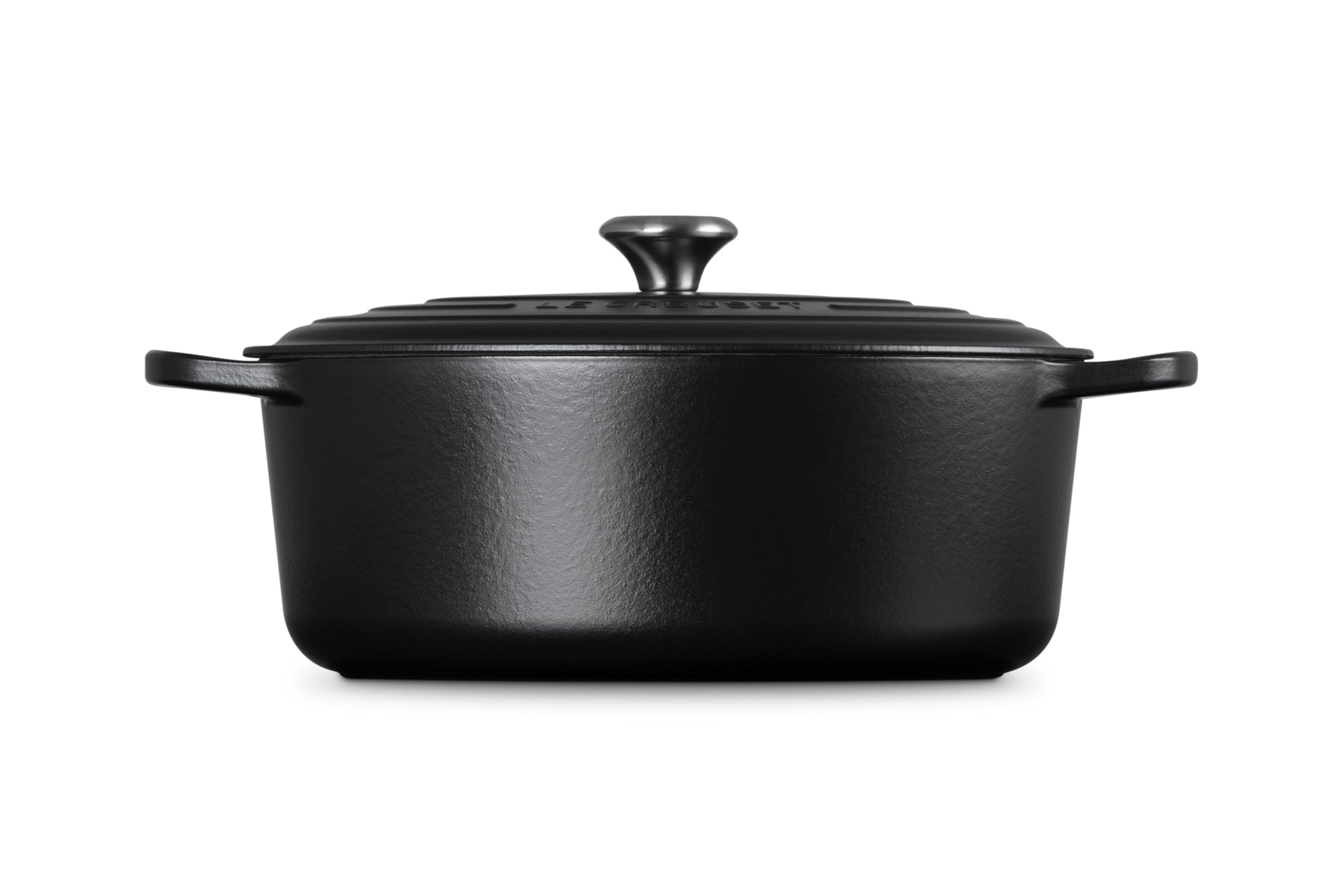 Le Creuset 8 qt Signature Cast Iron Oval Dutch Oven with Knob