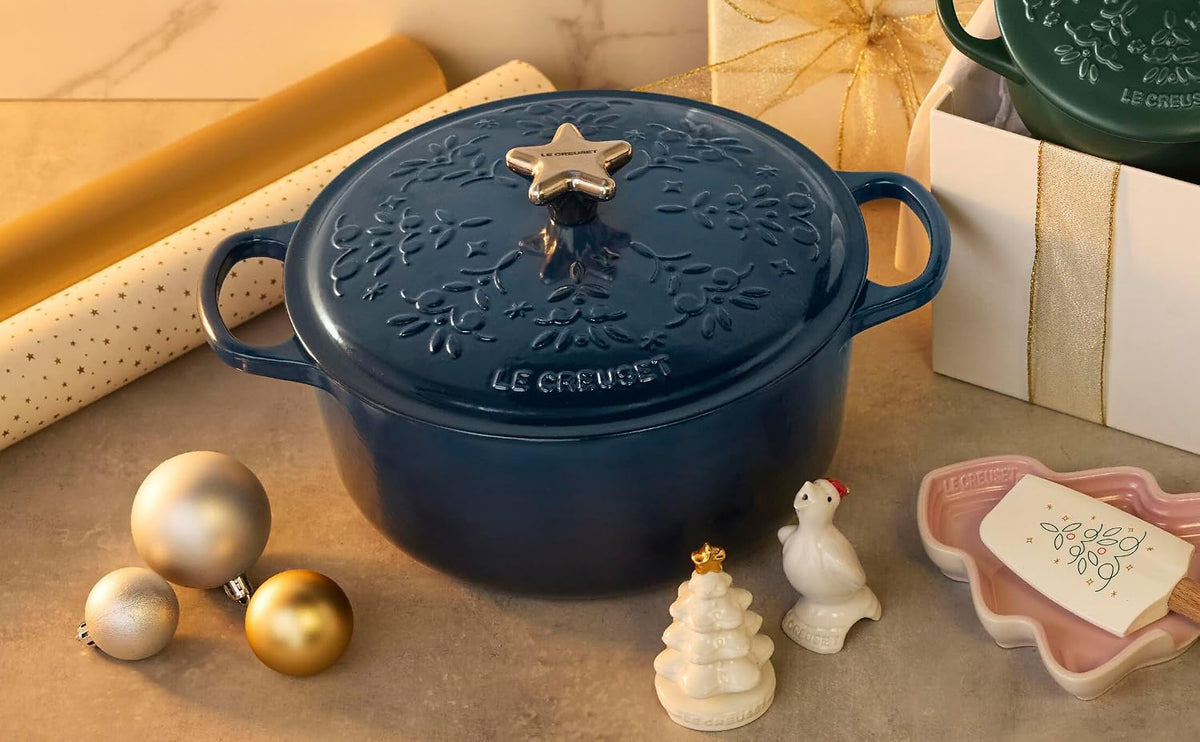 Le Creuset Enameled Cast Iron Holiday Tree Dutch Oven, 4.5 qt.