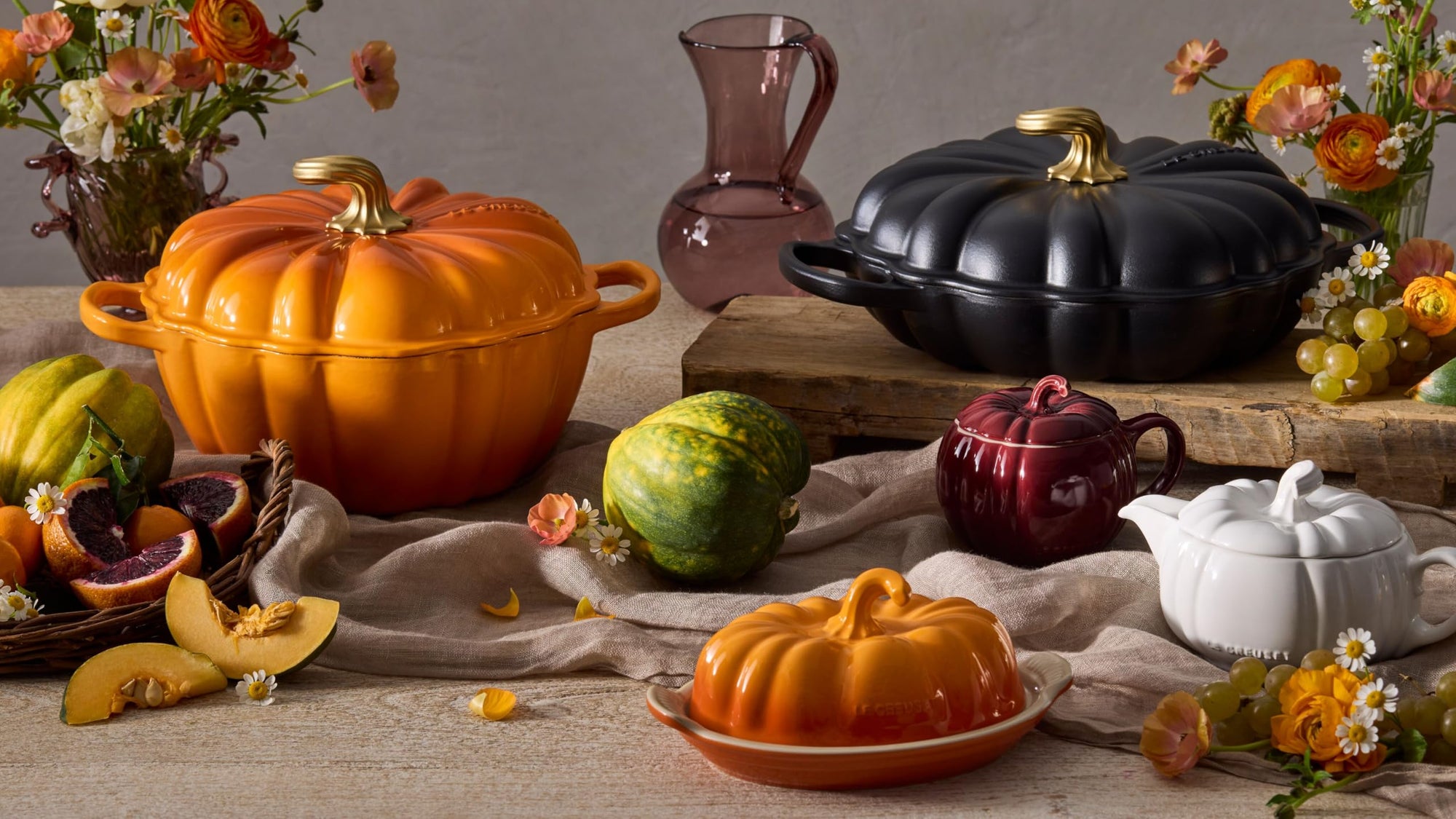 Le Creuset Enameled Cast Iron Signature Pumpkin Braiser, 2.75 qt.