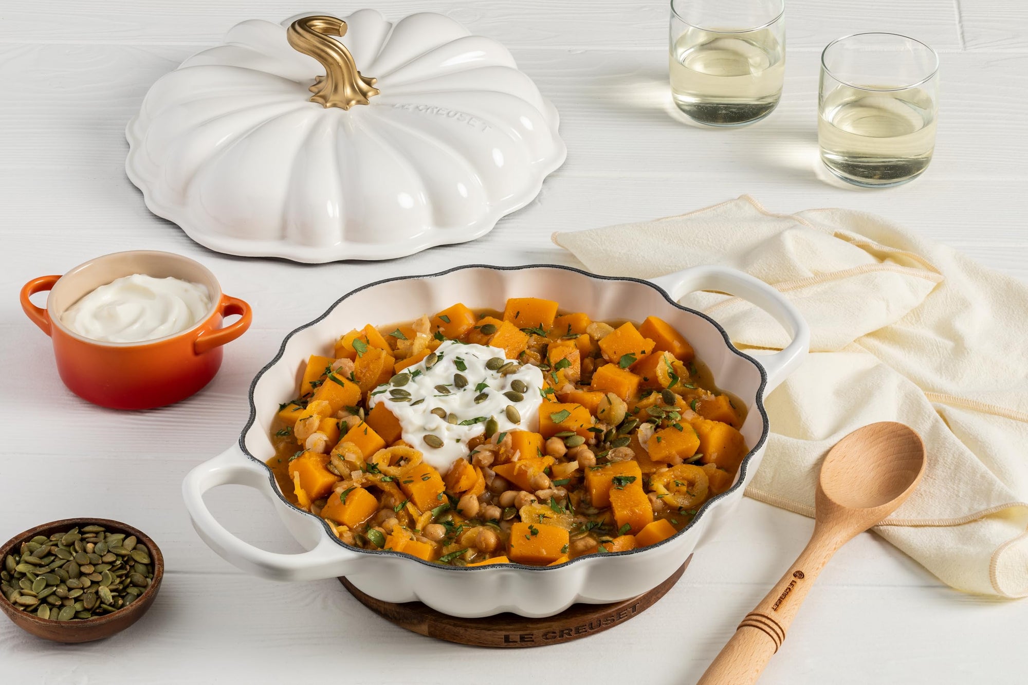 Le Creuset Enameled Cast Iron Signature Pumpkin Braiser, 2.75 qt.