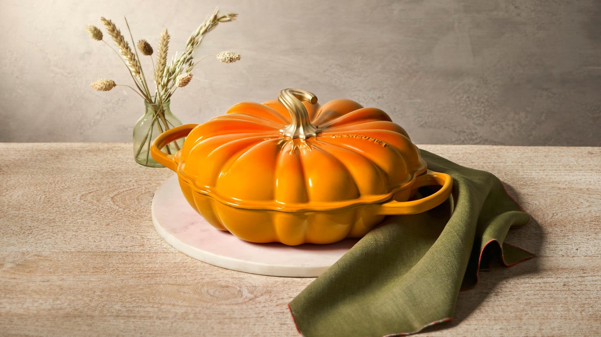 Le Creuset Enameled Cast Iron Signature Pumpkin Braiser, 2.75 qt.