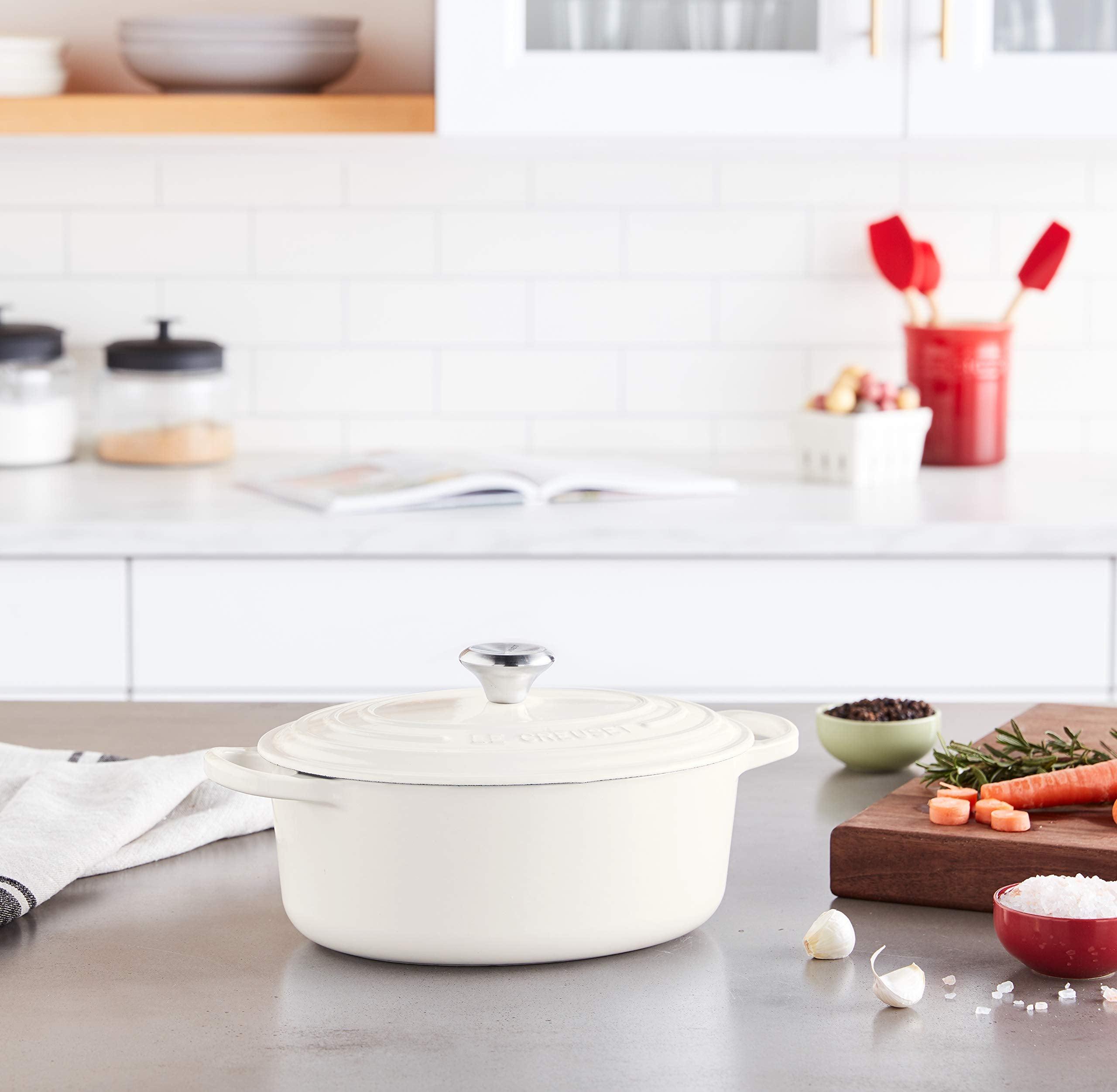 LE CREUSET ホワイト オーバル鍋 Le Creuset 2.75 Qt Signature Oval Dutch Oven | J.L. Hufford