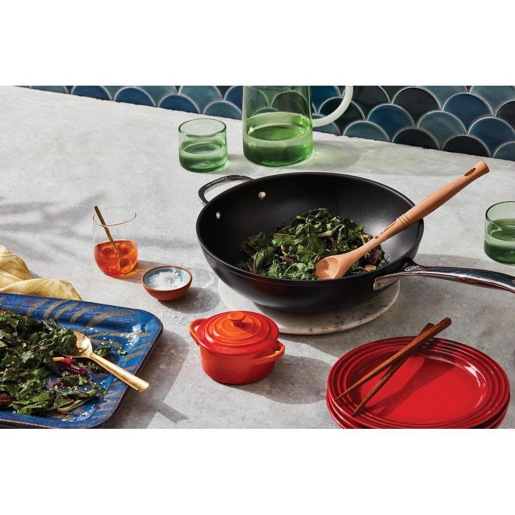 Le Creuset Toughened Nonstick Stir Fry Pan, 12″ - Thumbnail 5