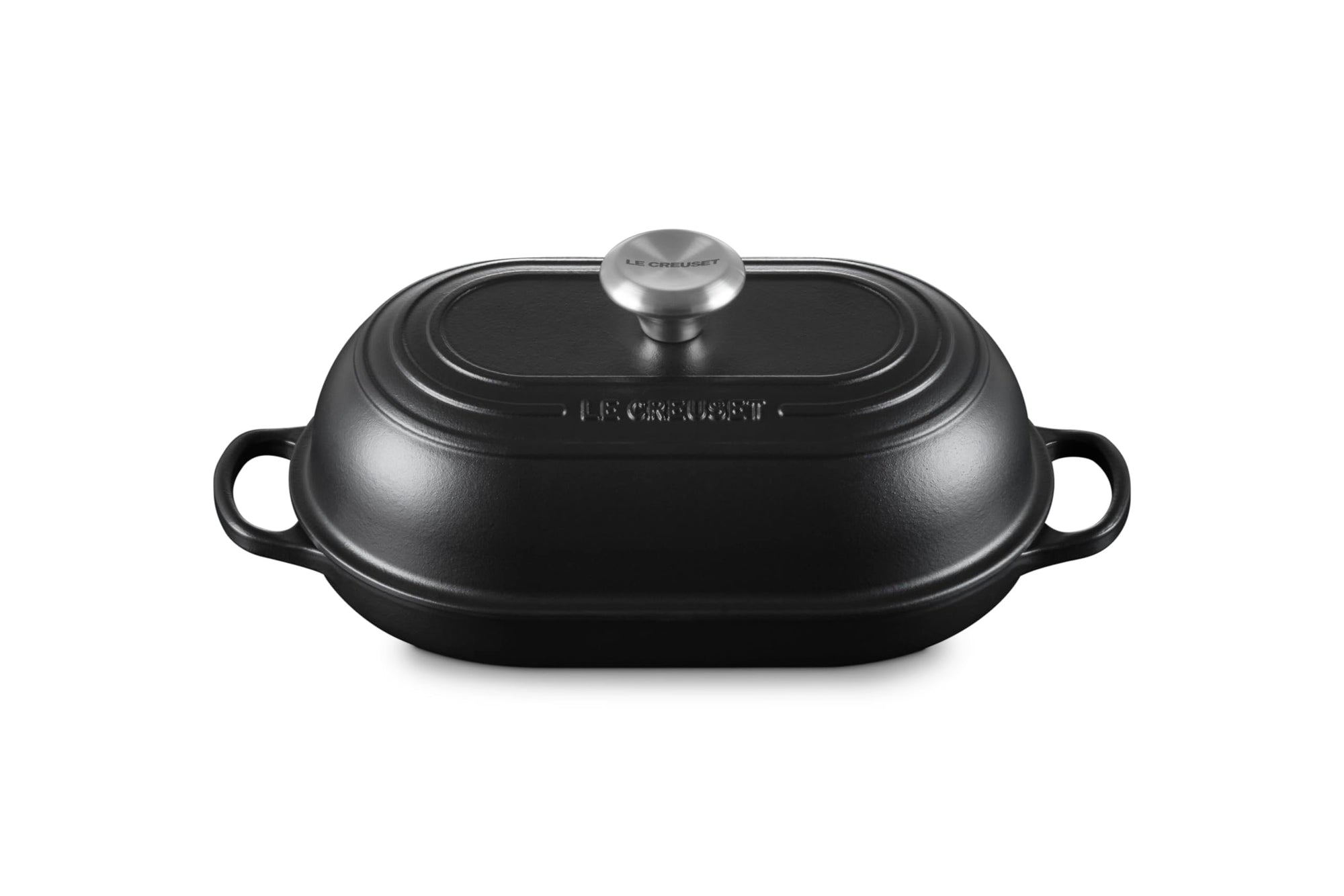 Licorice bread oven pan with lid and handles displayed on a white background