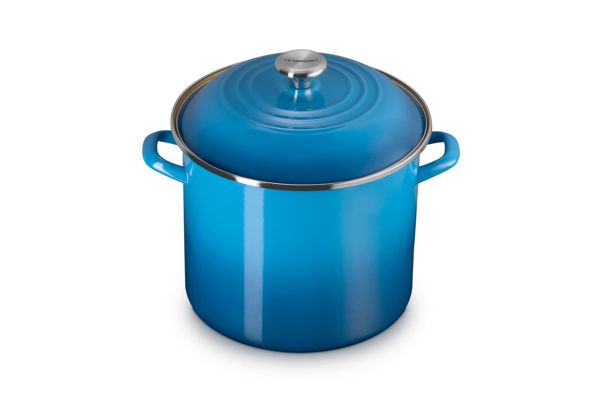 Marseille pot and marseille lid on a white background