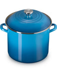 Marseille pot and marseille lid on a white background