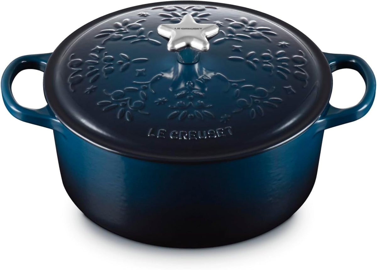Le Creuset Enameled Cast Iron Holiday Tree Dutch Oven, 4.5 qt.
