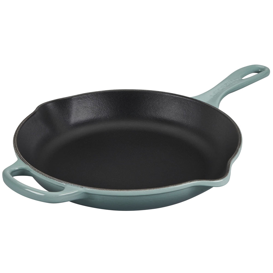 Le Creuset 11.75″ Enameled Cast Iron Signature Round Skillet with Handle - Thumbnail 5