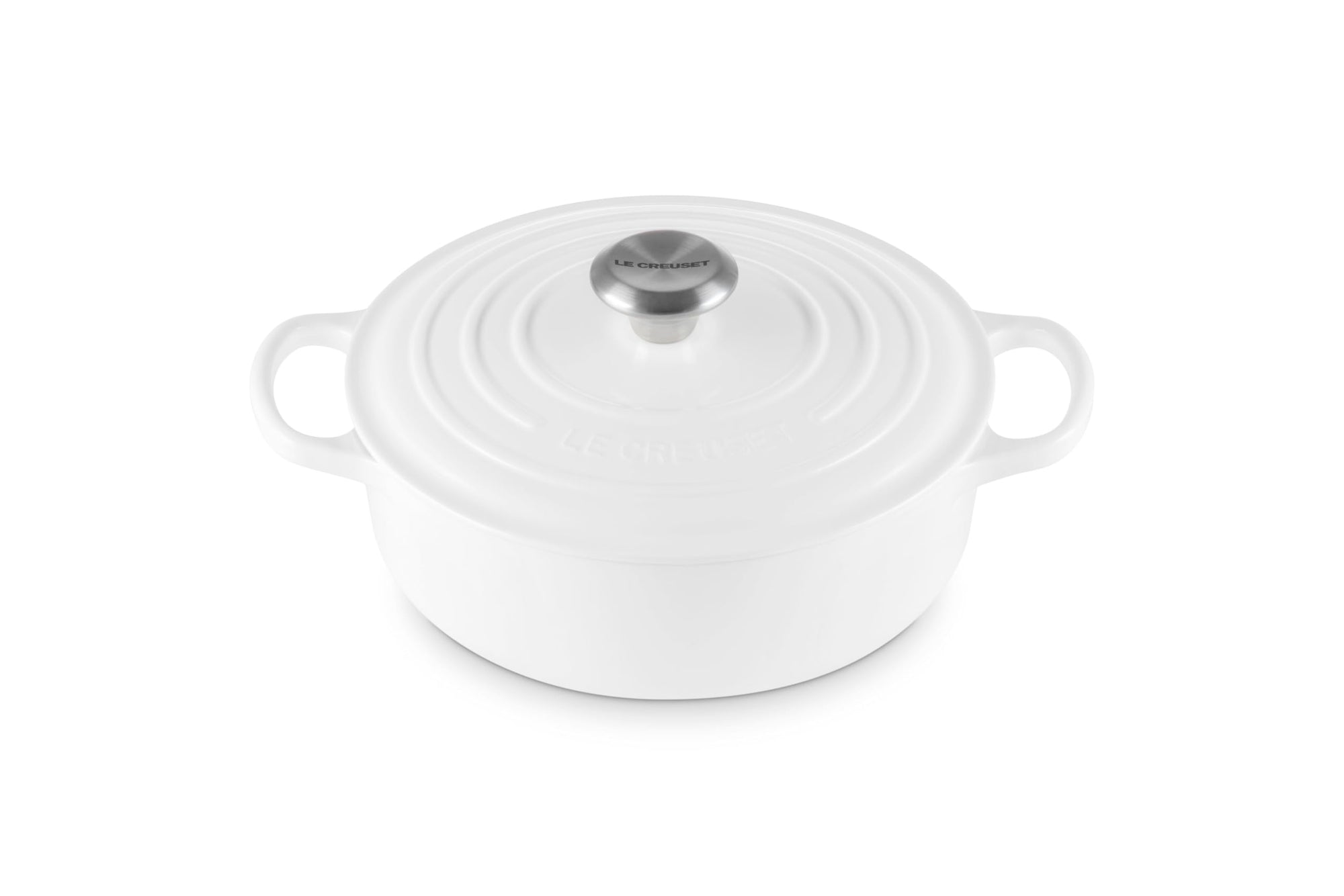 3.5 qt white Le Creuset Signature Round Wide Dutch Oven with a lid displayed on a white background