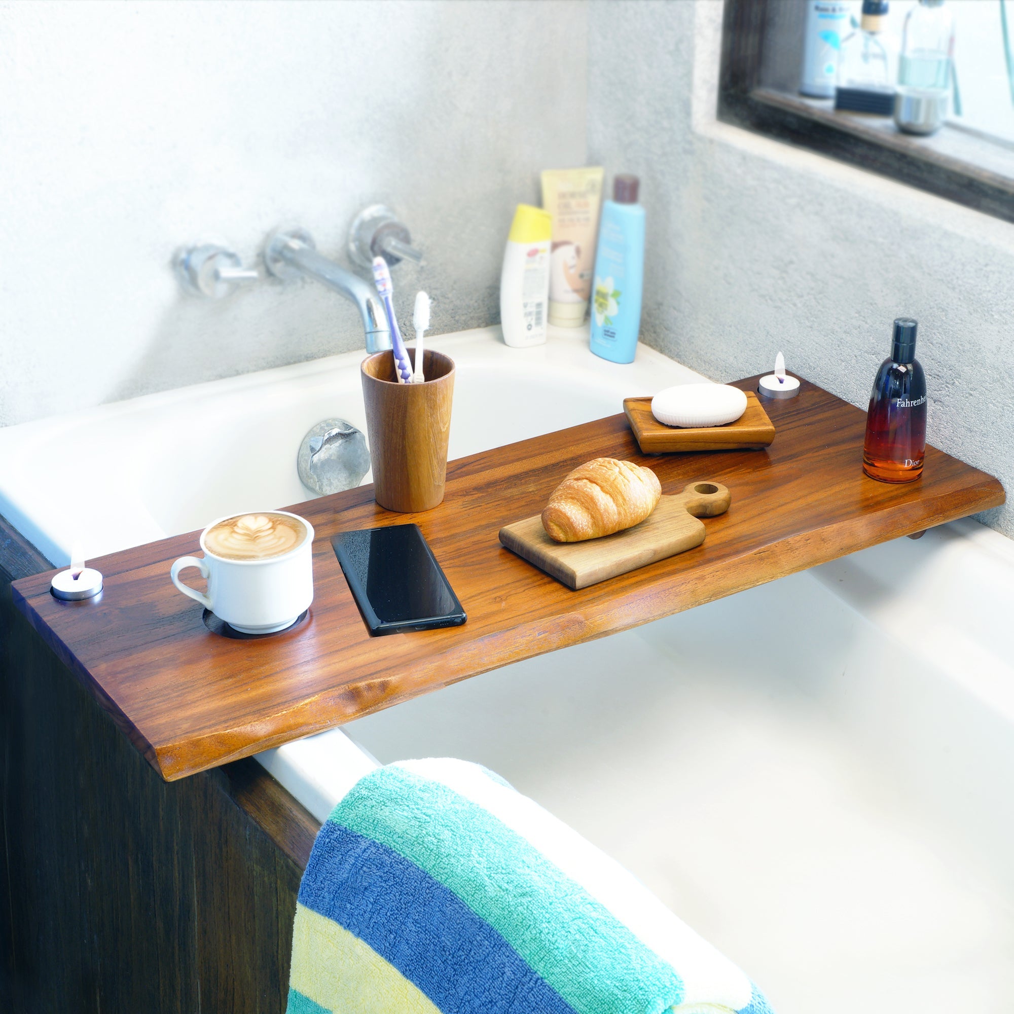Rico &amp; Plato 35&quot; Aida Rustic Teak Tub Caddy