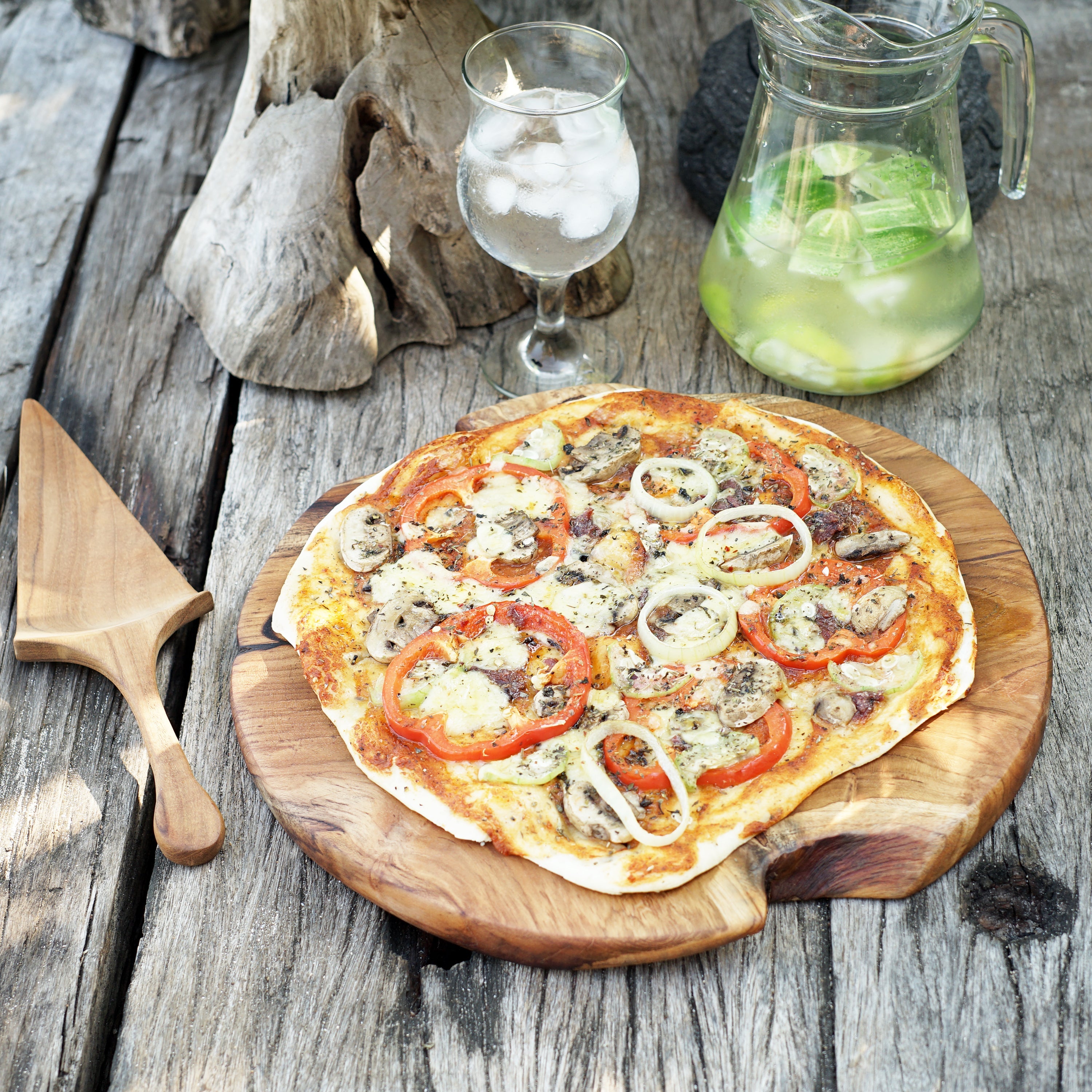 Rico & Plato Morterone Teak Pizza Board - Thumbnail 3
