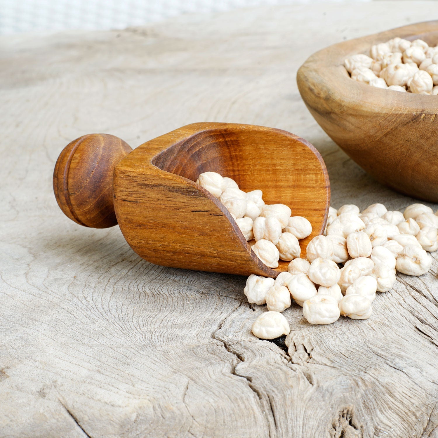 Rico & Plato Small Teak Lentil Scoop - Thumbnail 5