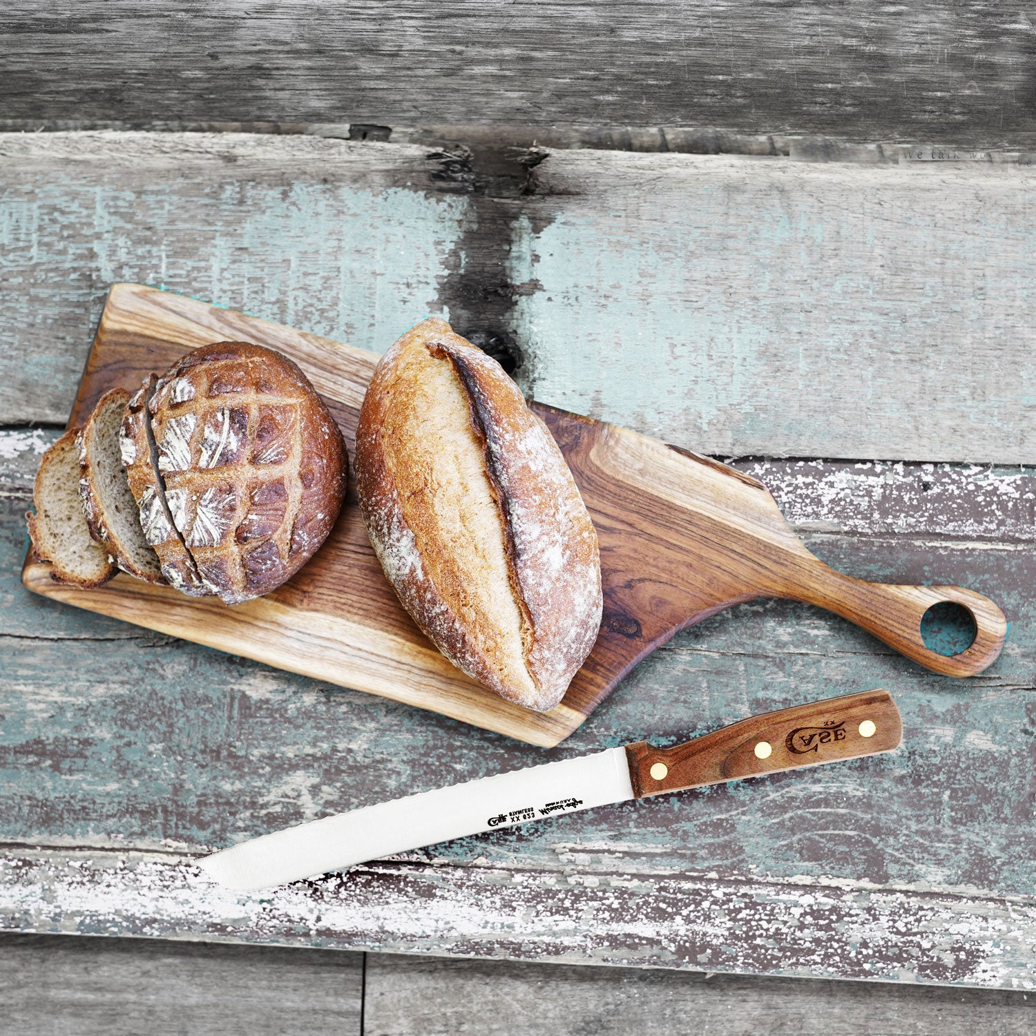 Rico & Plato Vanilla Teak Cutting Board/Serving Platter - Thumbnail 4