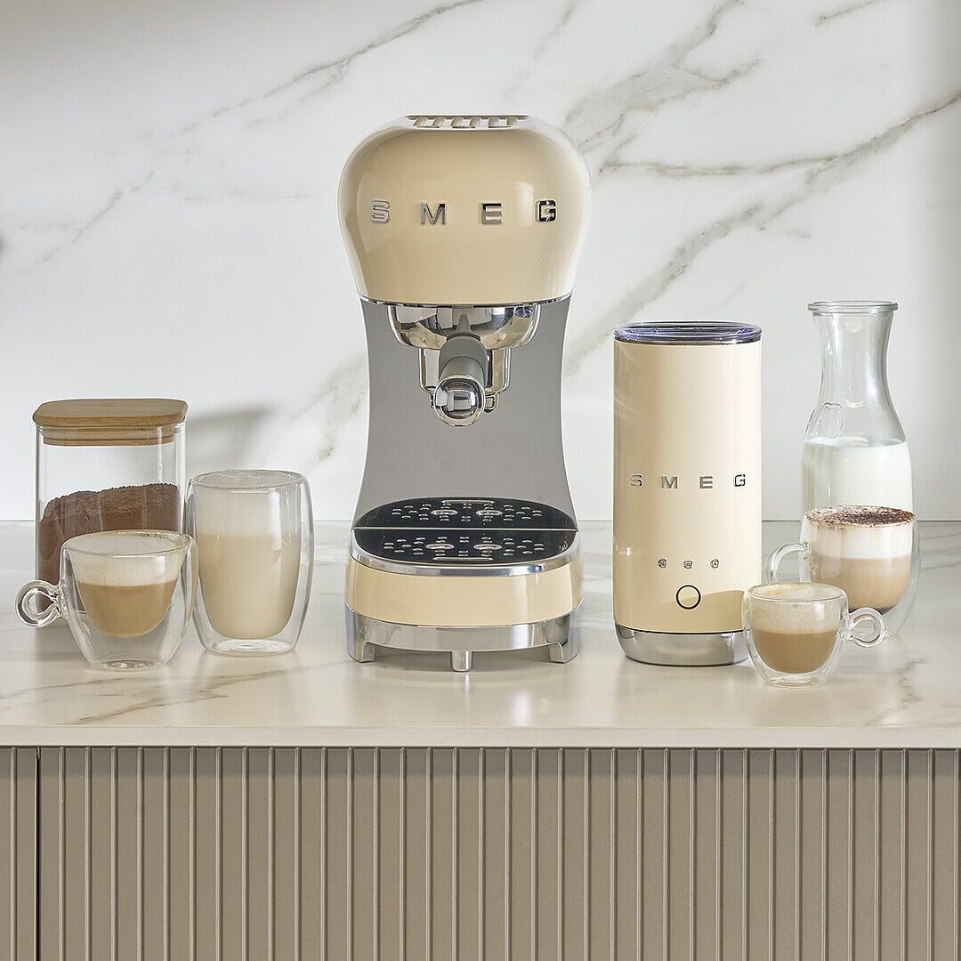 SMEG 50s Retro Espresso Machine | J.L. Hufford