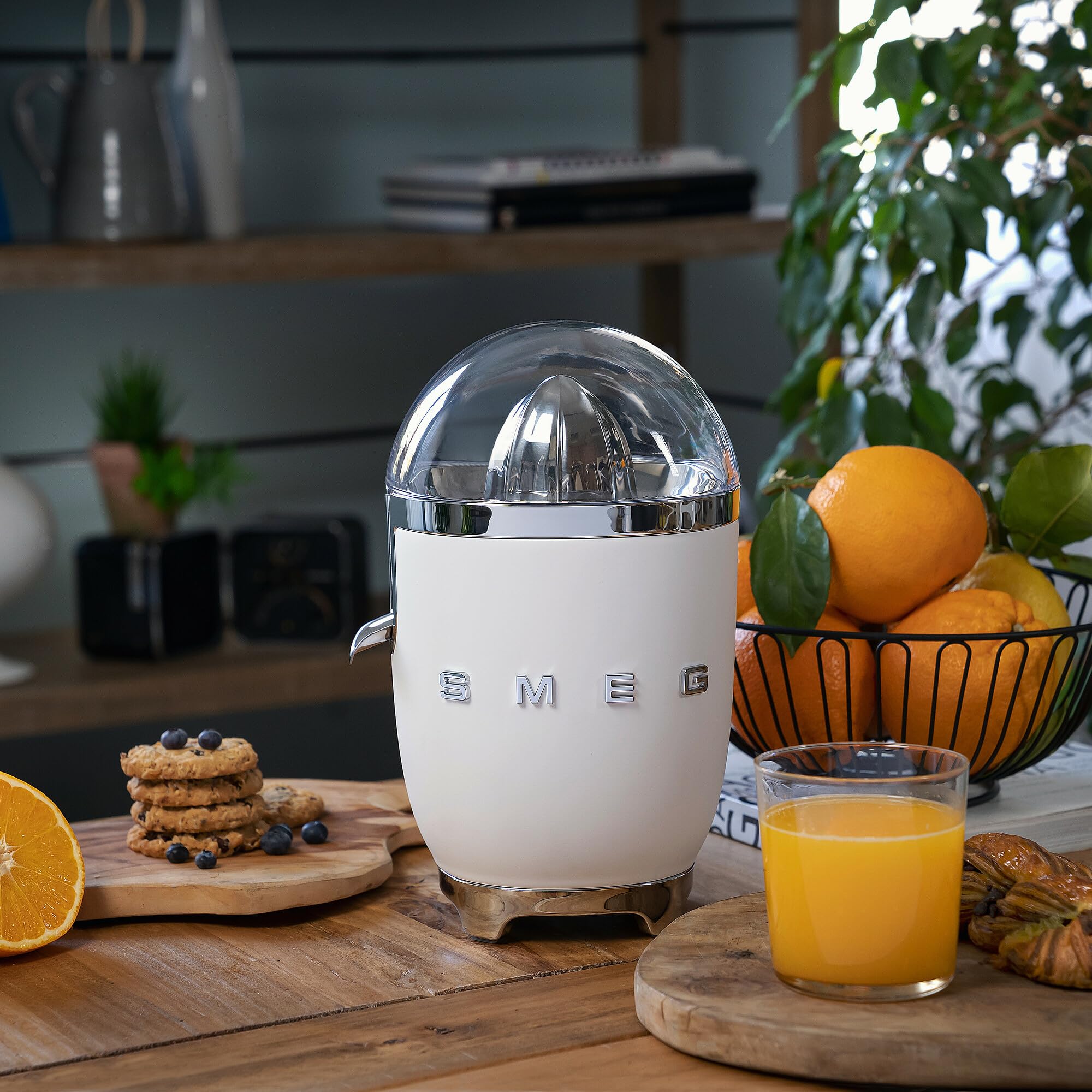 SMEG 50's Retro Line Tritan Renew Citrus Juicers (White) - Open Box
