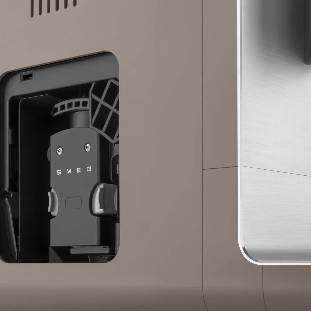 SMEG Fully Automatic Coffee Machine