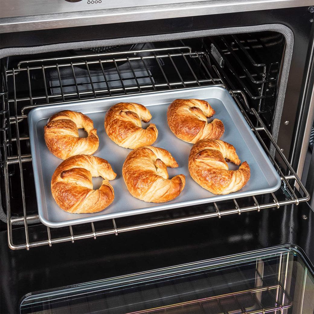 Viking Nonstick Baking Sheet Pan, Aluminized Steel, 0.88 mm Gauge - Discover Gourmet